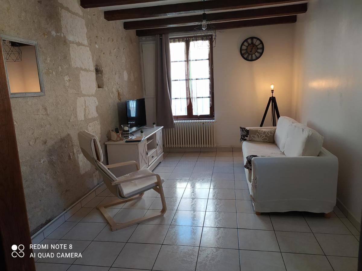 Maison Cosy Au Coeur Du Lochois Loches Bagian luar foto